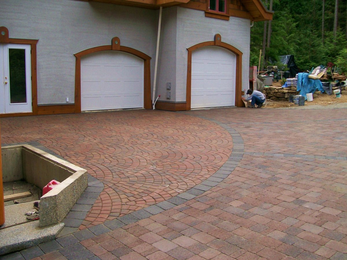 paving stone courtyard and driveway
